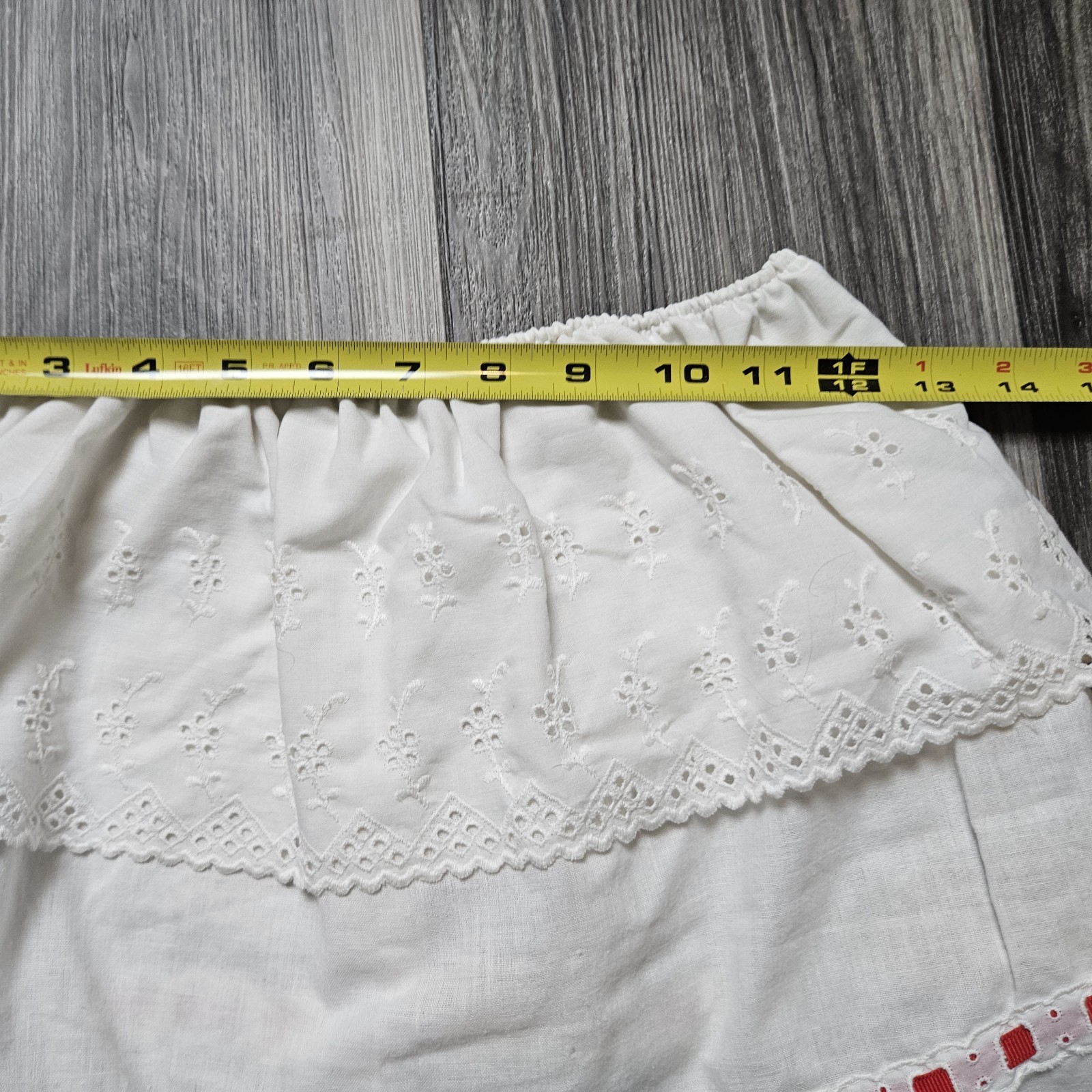 VTG NOS Women’s White Bandeau Strapless Top White Eyelet Embroidery Red Ribbon