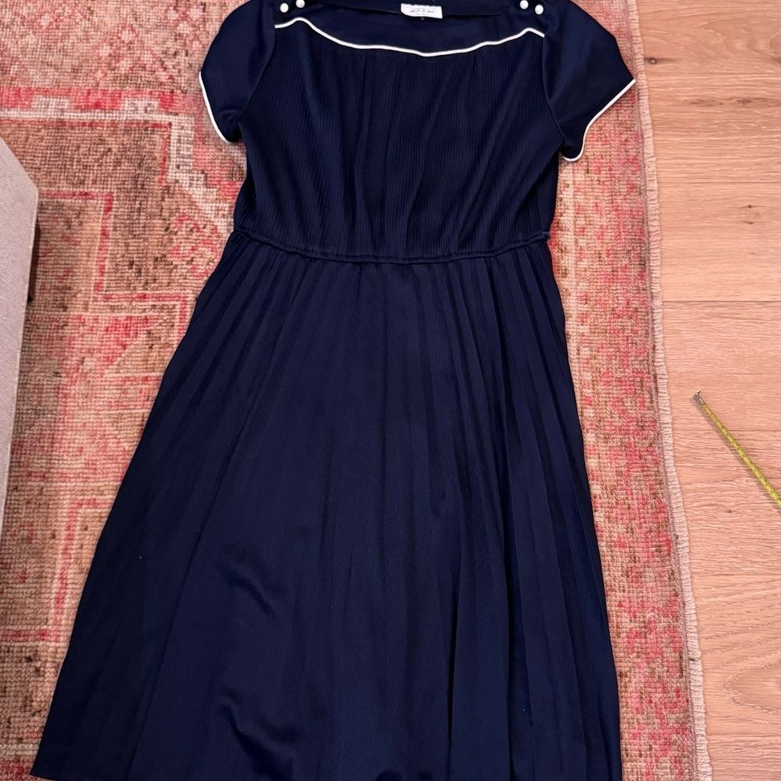 MCS Ltd Dress Vintage Women’s Navy & White Piping With Pleating/Button Detail M