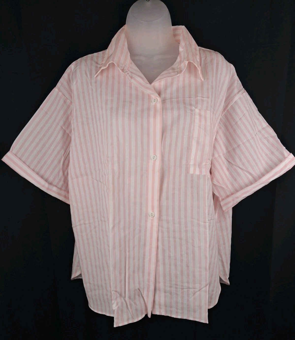 VTG Carole Pink & White Striped Short Sleeve Top And Shorts Pajama Set Size L