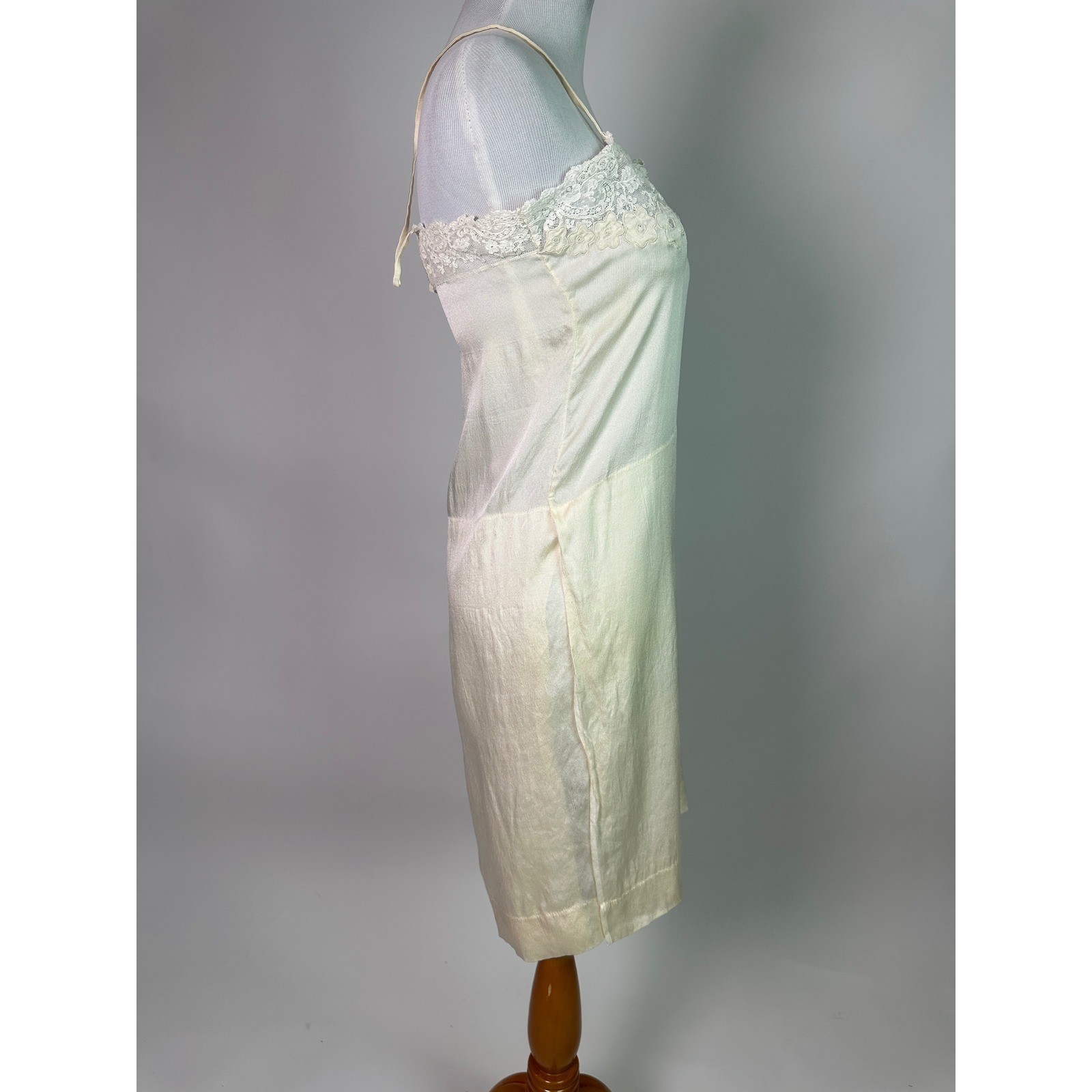 Vintage 1920s Wedding Trousseau 3pc Set Silk Nightgown Slip Tap Pants Lace Ivory