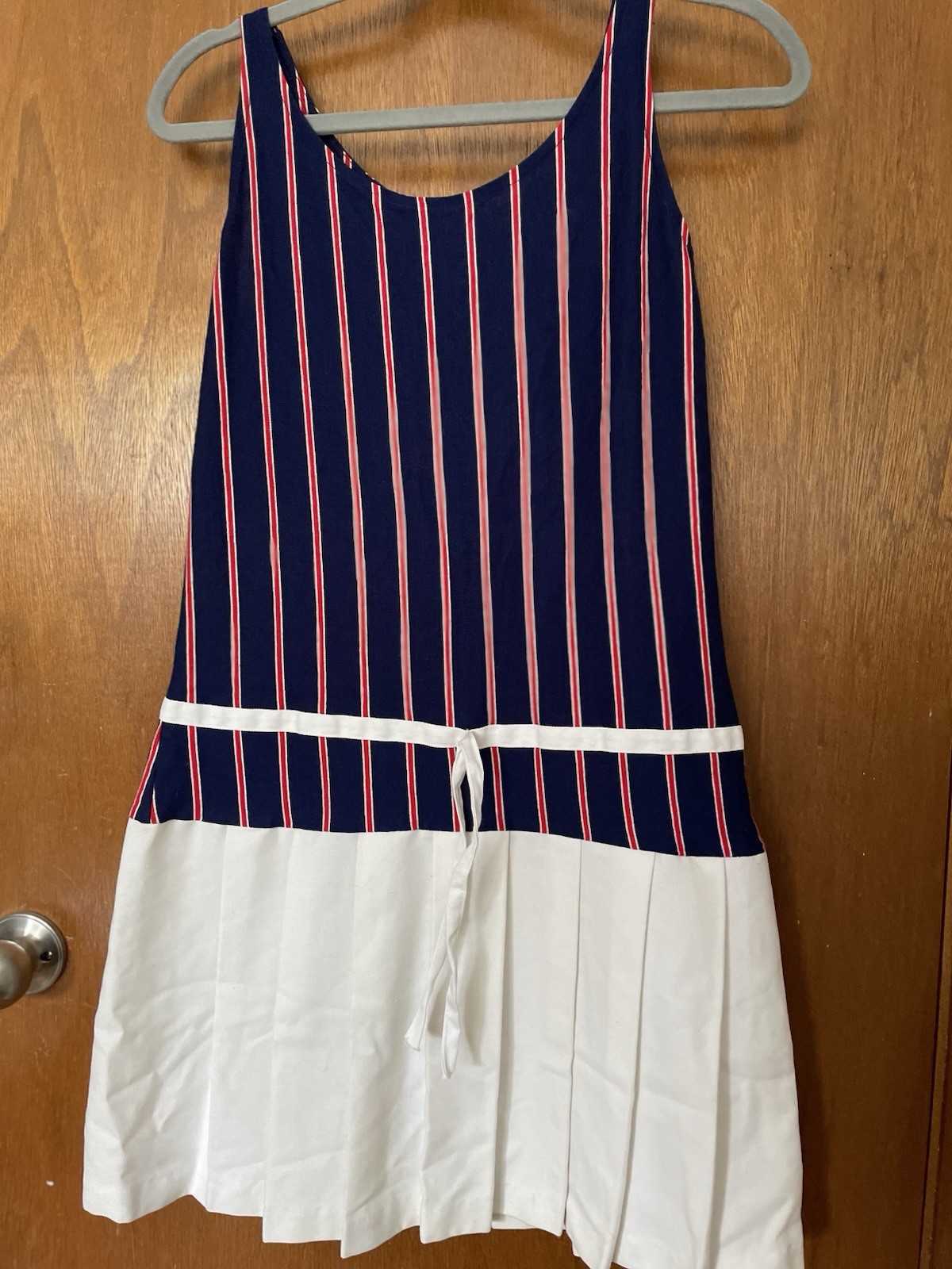 Donnkenny Vintage Dress Sleeveless With Pleated Skirt Striped Upper Size 12