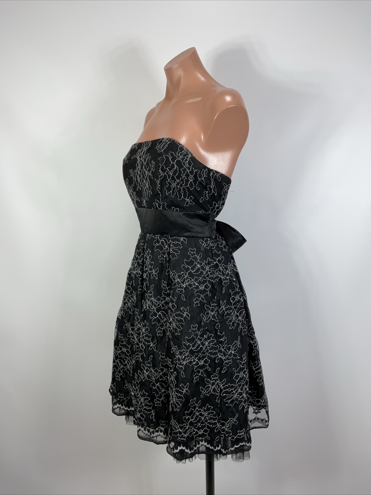 Y2K Vintage Strapless Mini Dress Medium Black Lace Goth Fairy Grunge Whimsigoth