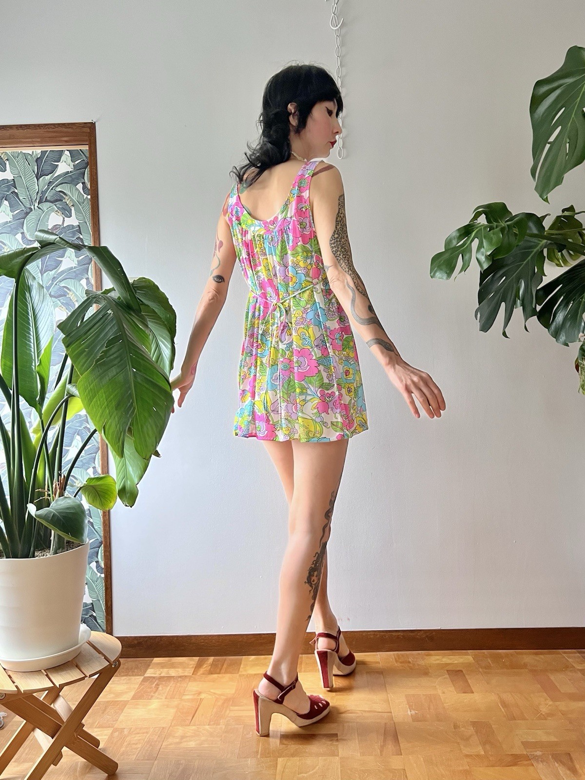 60s Mod Psychedelic Swirl Floral Babydoll Mini Dress Neon Pink Lounge Dress M/L