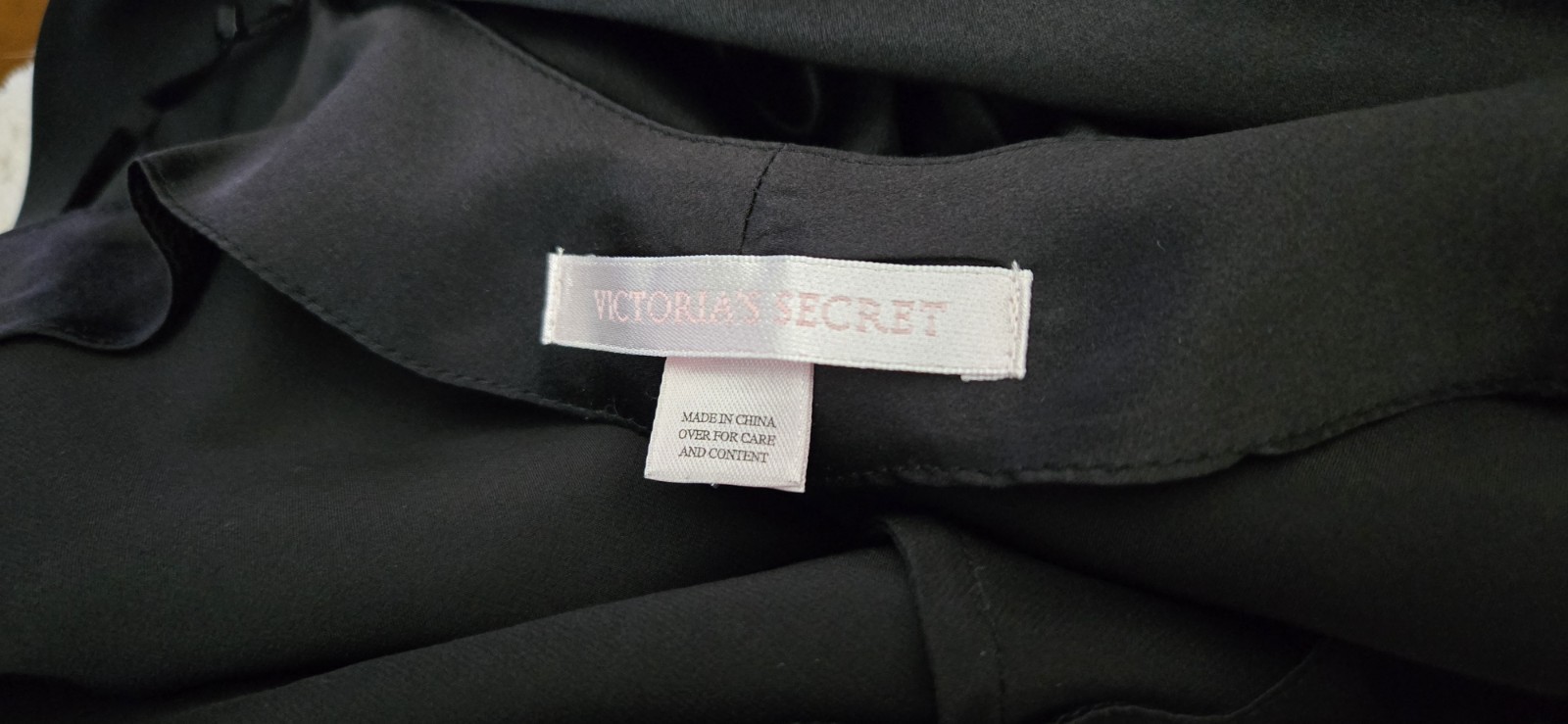 Victorias Secret 100% Silk Black Front Slit Scoop Neck Camisole S