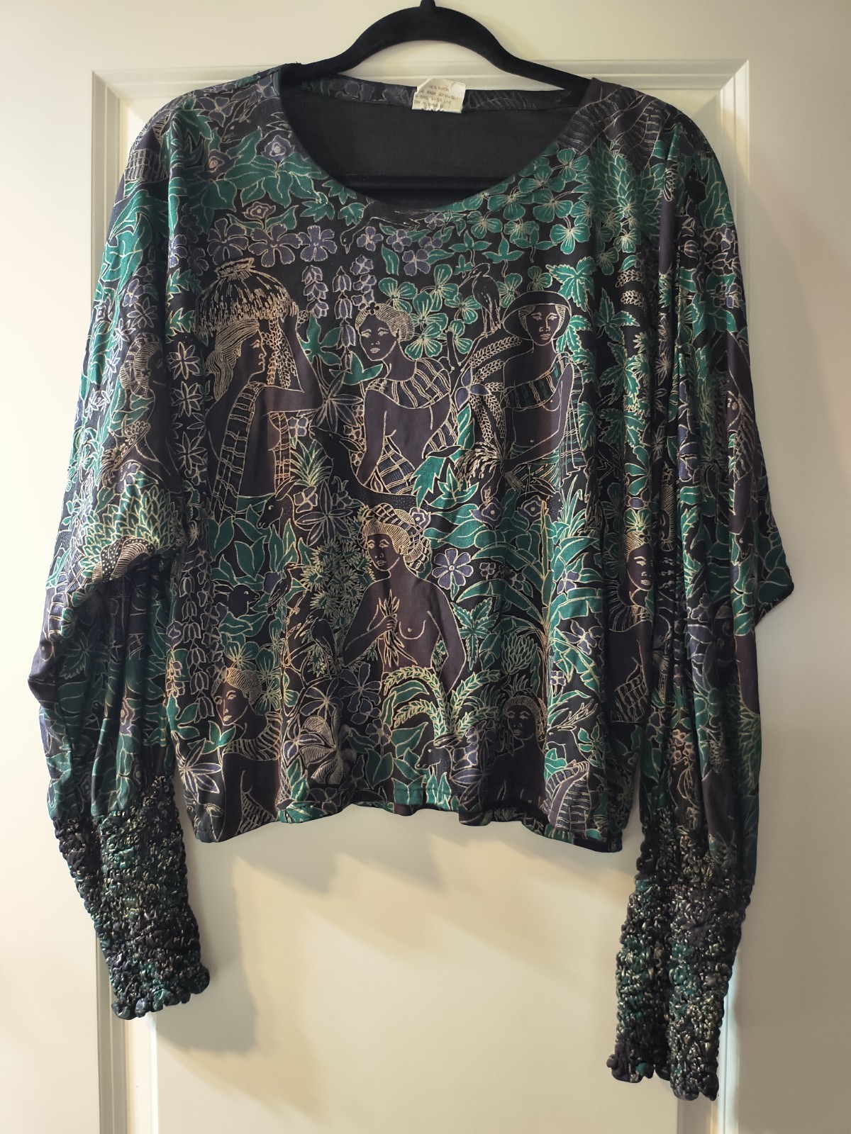 Vintage 90s Indonesian Batik Rayon Shirt Tropical Village Figures Exotic