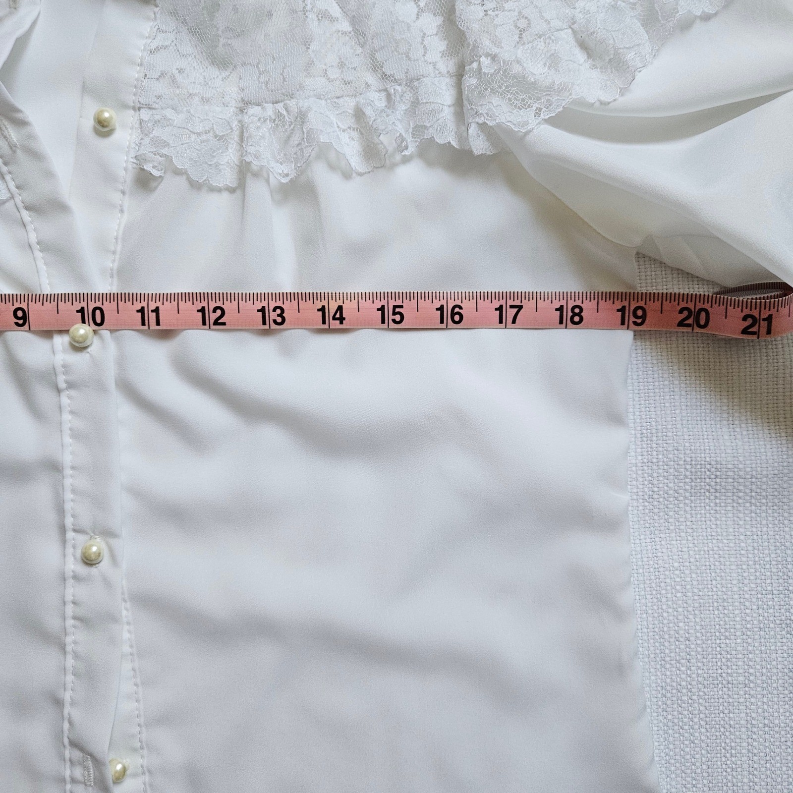 Vintage Lace Blouse Women Medium Smocked Lace Pearl Button Up Prairie Victorian