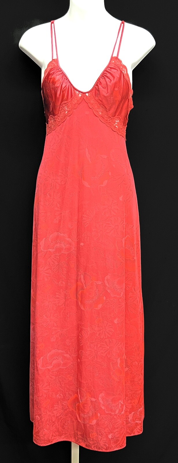Vintage Size M Red Floral Long Maxi Nightgown Nylon Antron III Women’s Chemise