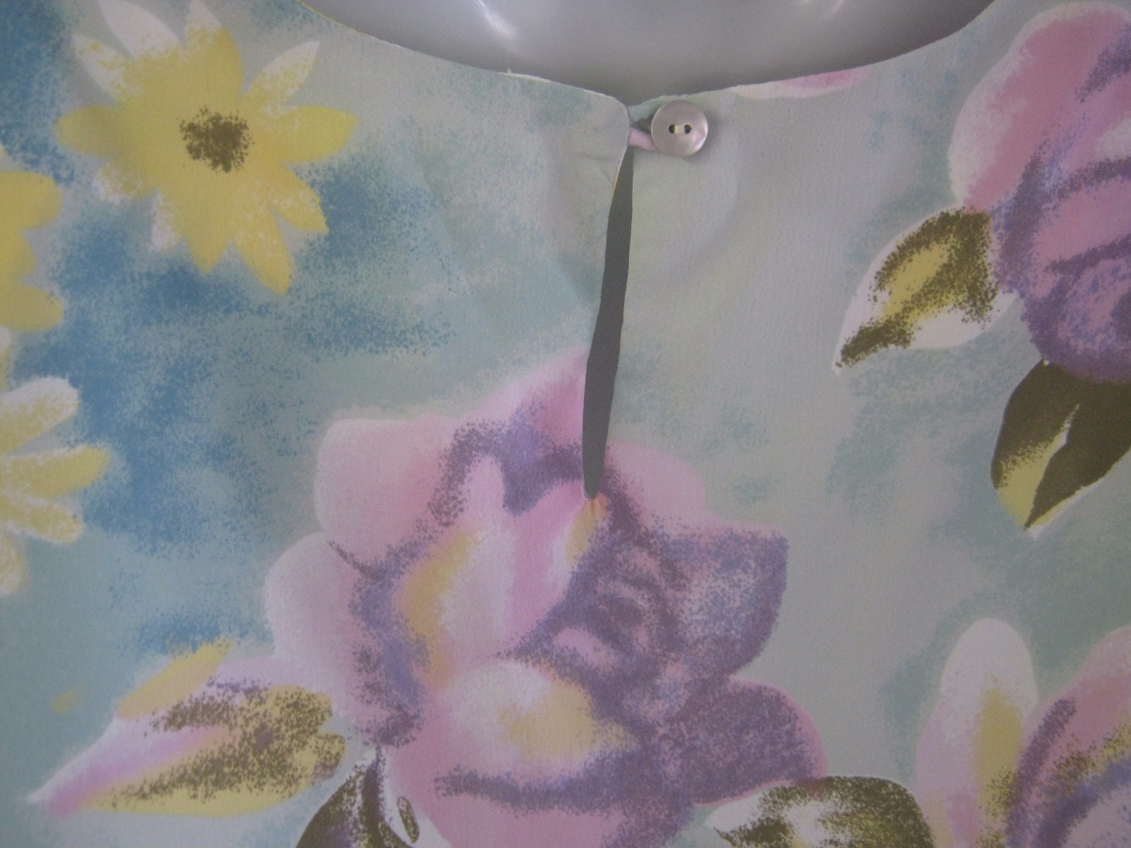 Vintage Jordan Woman Blouse Size 20 Collarless Pastel Floral Shell Top NOS NWT