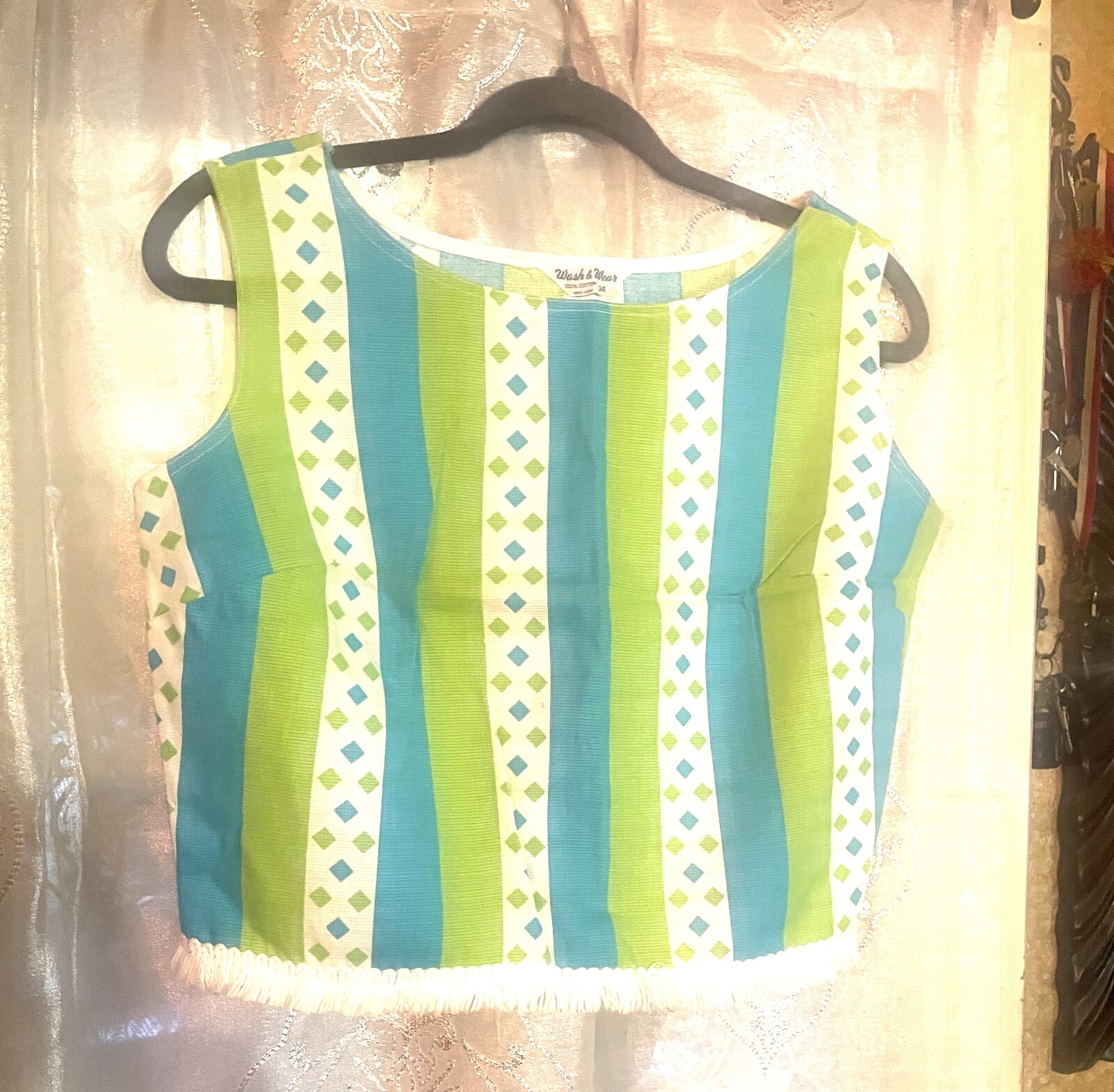 Vintage 1960’s crop top with fringe Green, Teal, White size 34