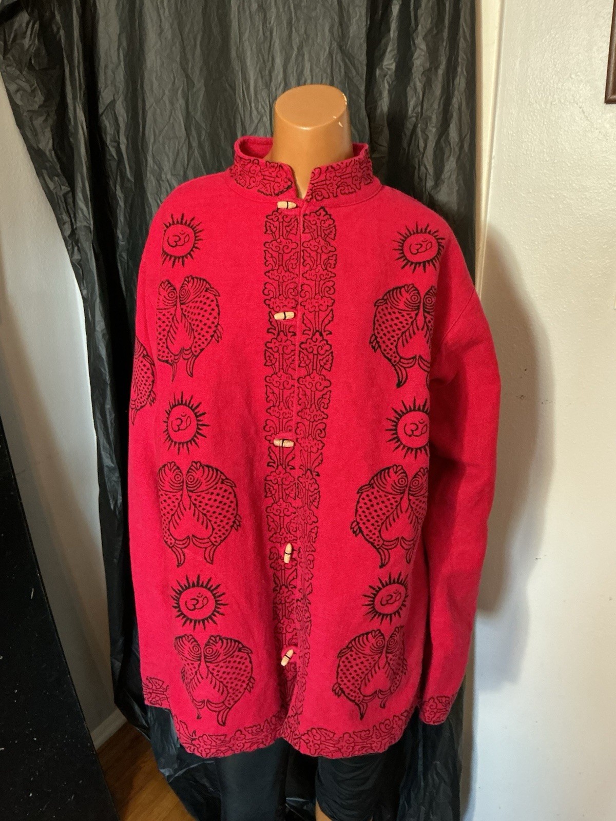 Vintage Ganesh Himal Trekking & Trading Co. Nepal Fish Red Oriental Tang Jacket