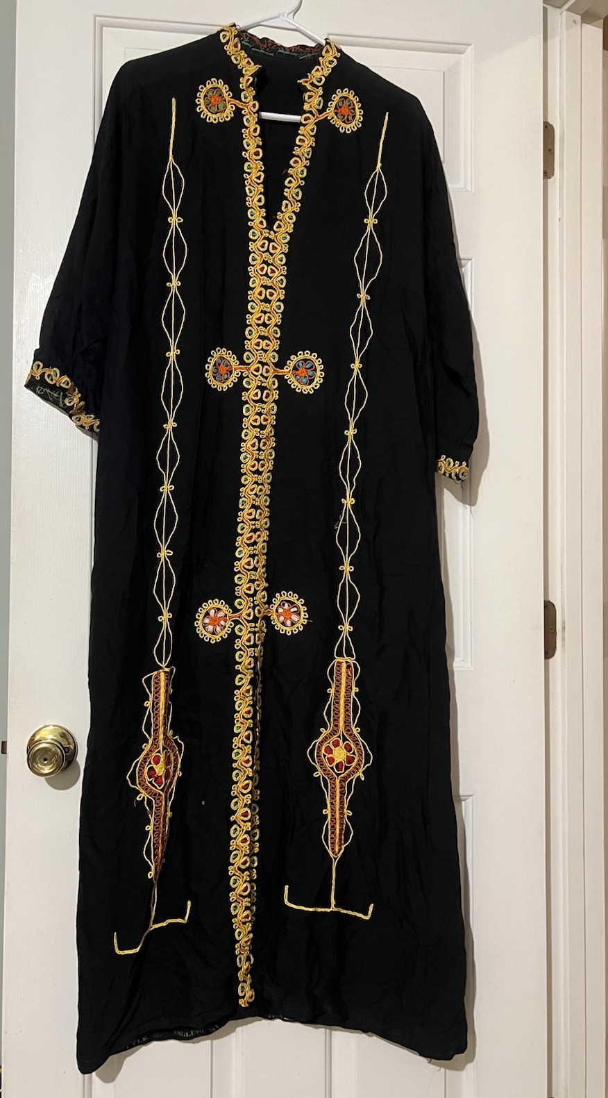 Vintage 70s Moroccan kaftan embroidered black long sleeve maxi dress