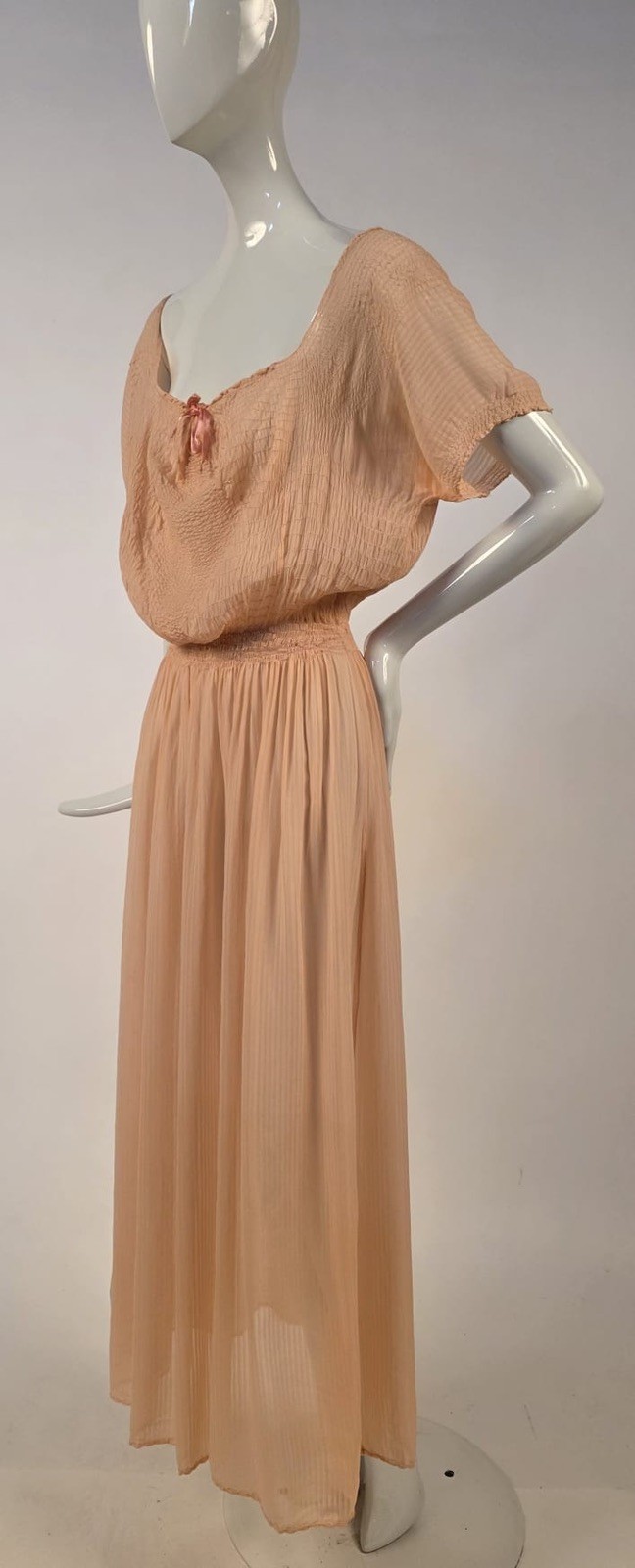 GLAMOUR 1930’S PEACH FLORAL SILK CHIFFON SLIP DRESS W HEAVILY RUCHED TOP