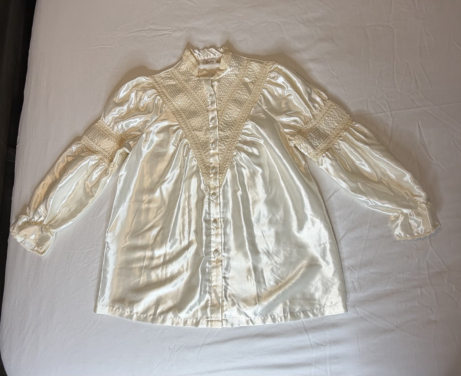 Vintage 80s Ilise Stevens Cream Satin Bridal Pajama Set M Theater Costume