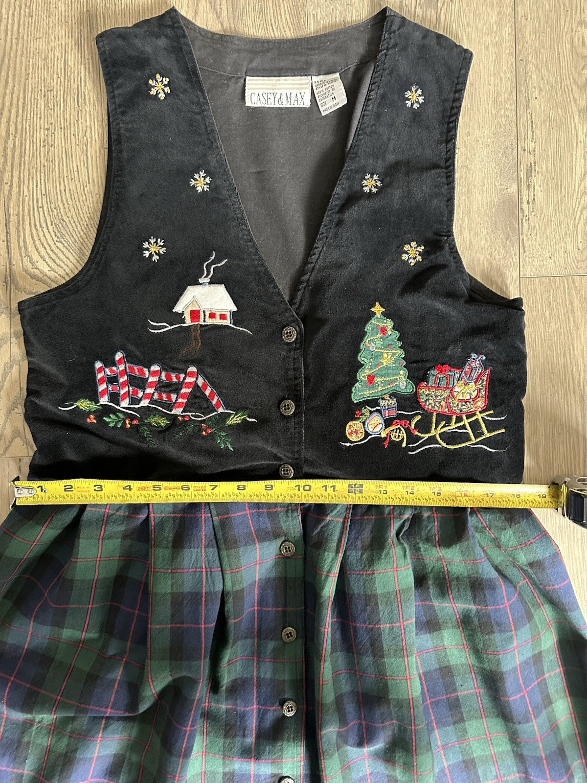 Vtg CASEY & MAX Embroidery Holyday Size M Green & Black Plaid 100%Cotton Velvet