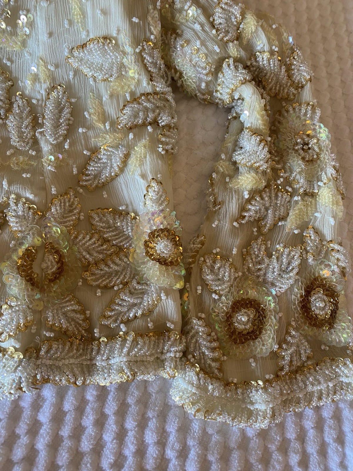 Vintage Buttercream Beaded and Sequined Lined Silk Evening Jacket sz M