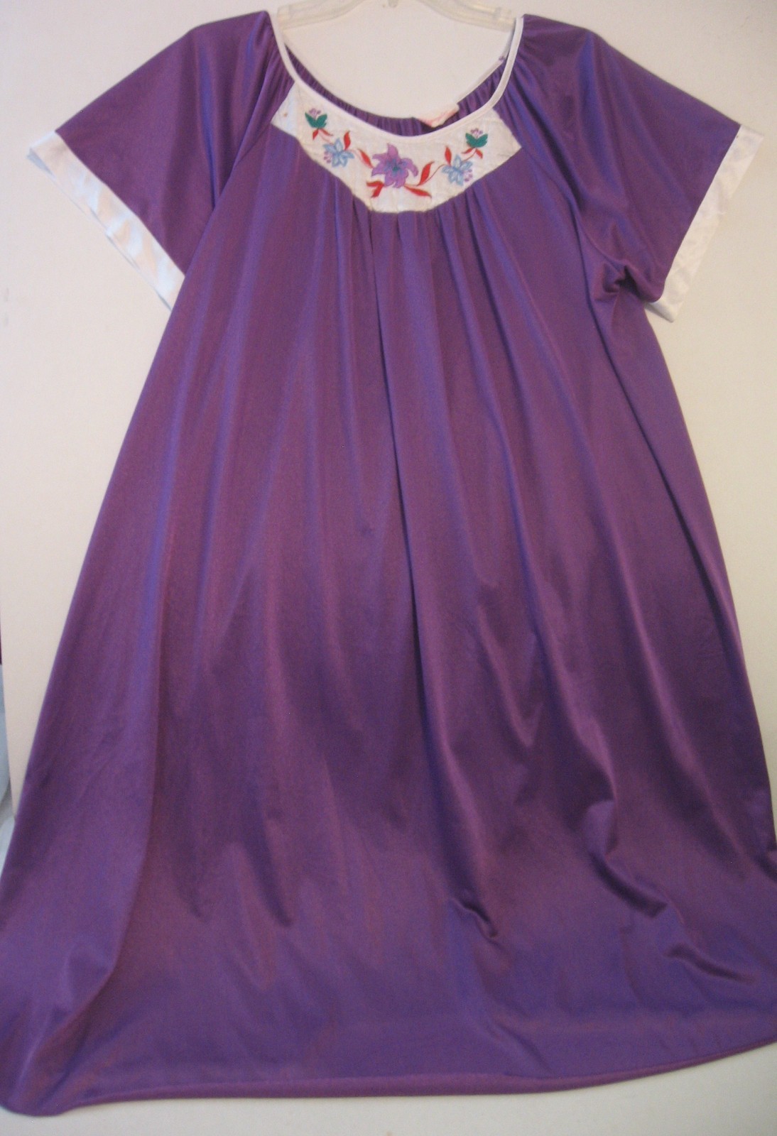 Vintage Sears Carriage Court PURPLE Silky Tricot Nightgown Embroidered One Size