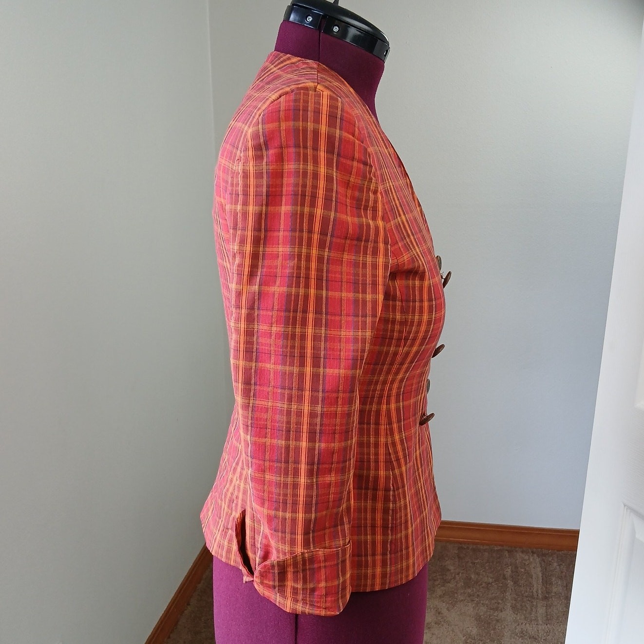 Jones Wear Petite VTG Plaid Orange Red Blazer size 8P professional office attire