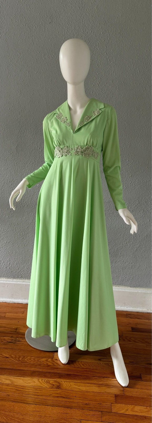 Vintage 60s Melon Green Long Sleeve Hostess Maxi Dress XS/S