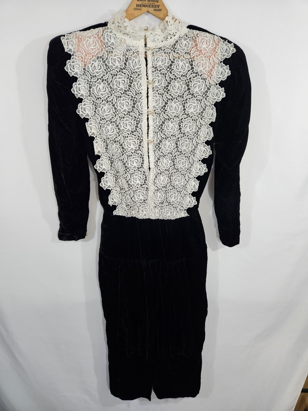 Donna Morgan For Non Stop Black Velvet Long Dress Vintage Lace Size 9/10 No Belt