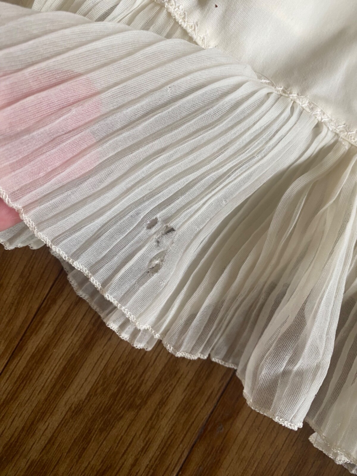 Vtg Charmode Cream Womens Slip