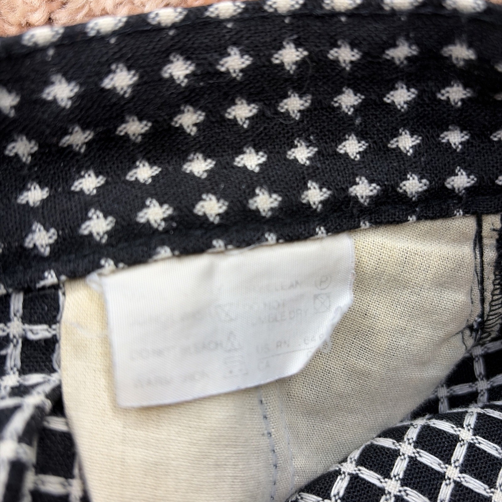 Vintage Benetton Patterned Wool High Waist Women’s Pants Black Pleated 26”