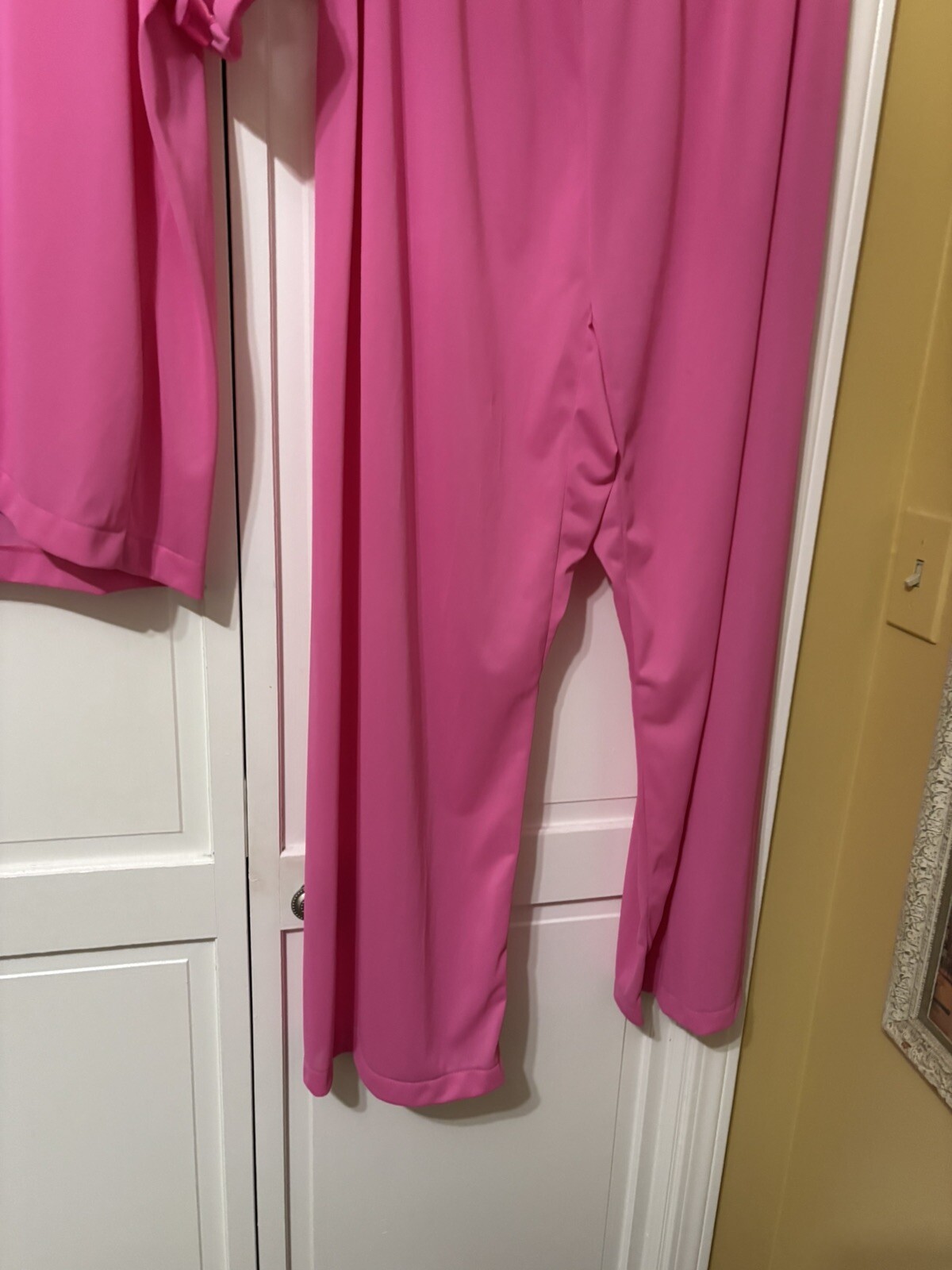 VINTAGE HENSON KICKERNICK DARK PINK SOFT NYLON PAJAMAS SHORT SLEEVE SIZE 46