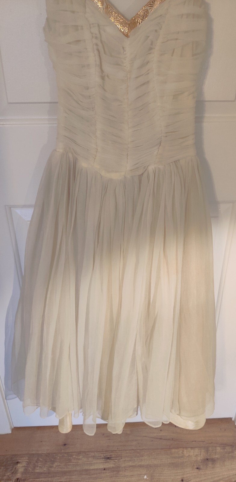 IVORY ANTIQUE HANDMADE DRESS TULLE NICOLE MILLER STYLE BOW GOLD AUDREY HEPBURN 
