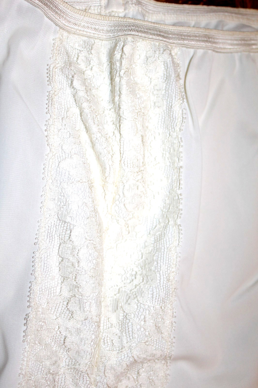Vintage Ivory w/ Lace Inserts Tap Pants Petticoat Petti Pants Size S-M