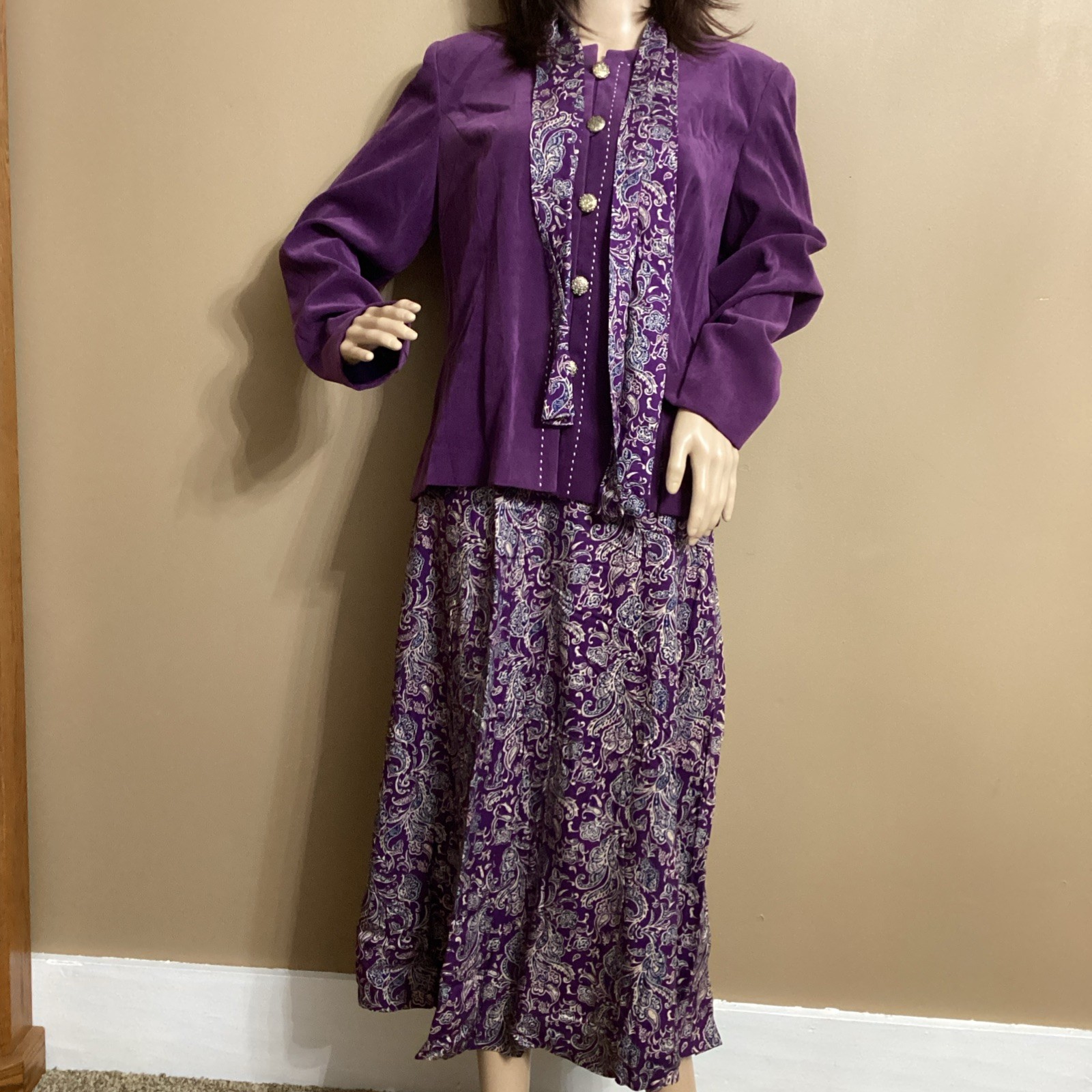 Women’s Size 14 Leslie Fay Skirt Dress Purple Polyester Spandex With Scarf