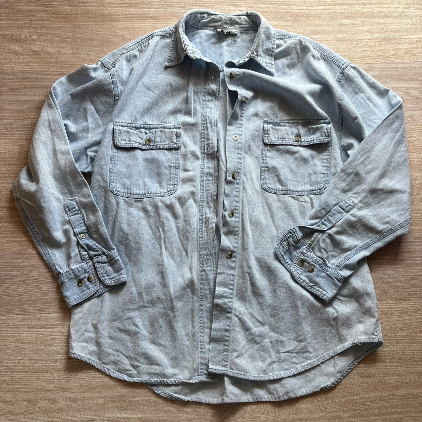 Vintage Capezio Light Denim Button Down Shirt Long Sleeve Blue Pockets Sz Large