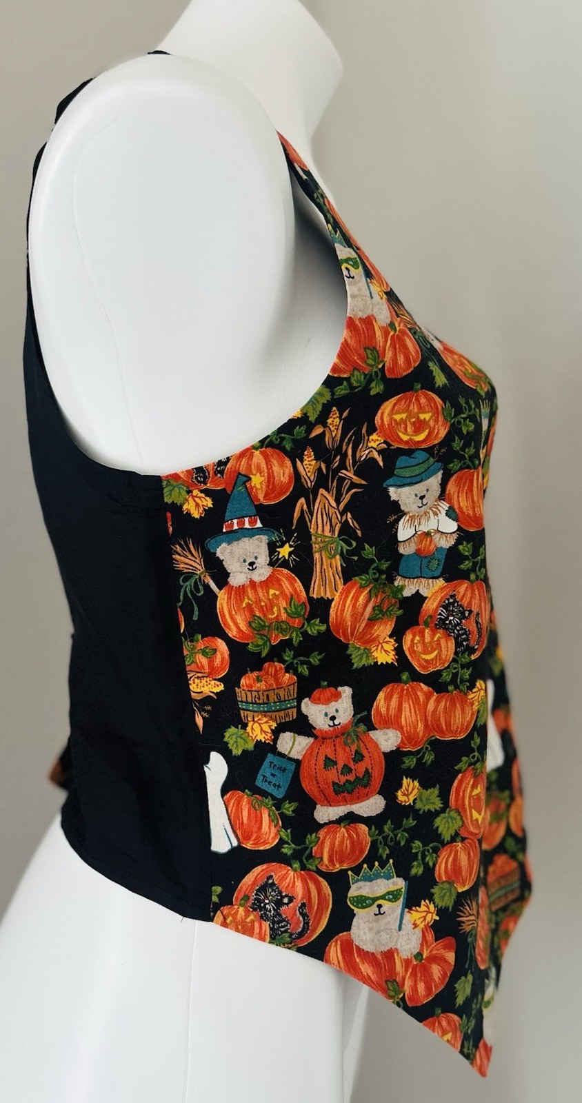 Vintage 1990s Basic Editions Halloween Vest Whimsical Teddy Bears Pumpkins Ghost