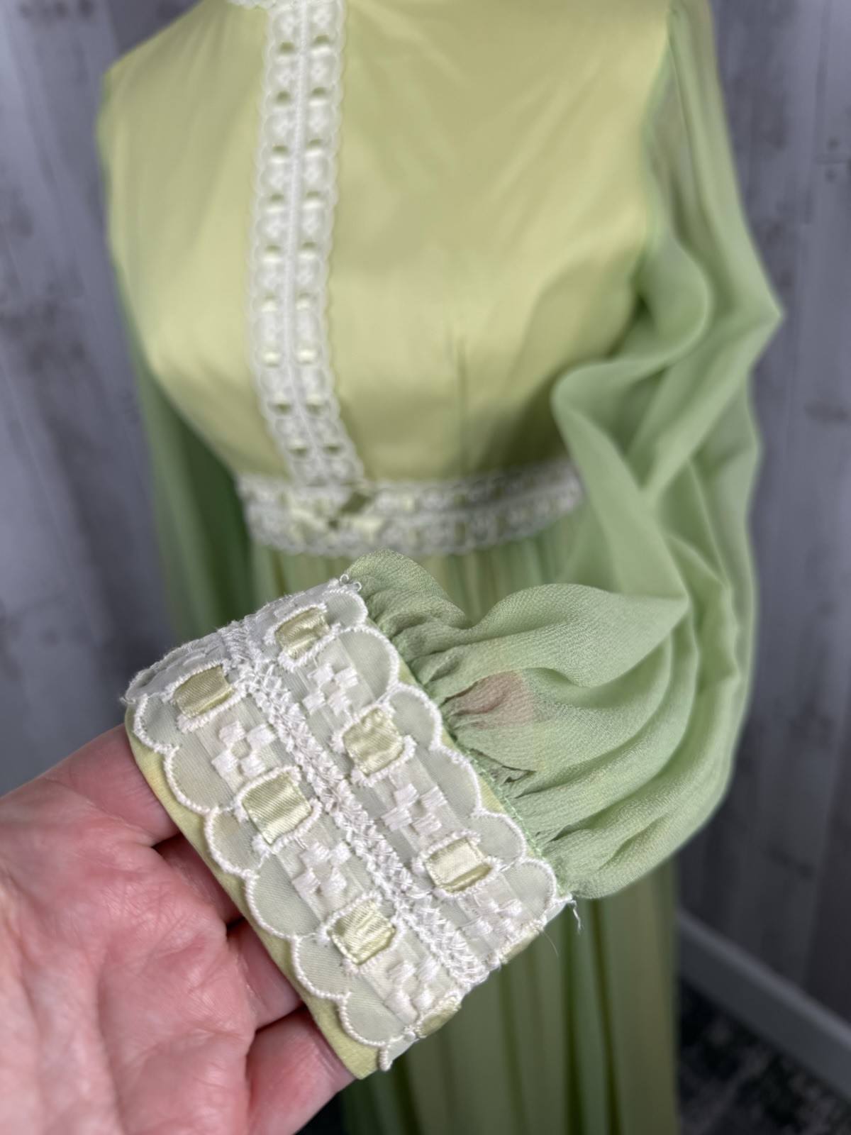 Vintage 1970s Lorrie Deb Gown Silk Chiffon Spring Green Dress Lace Maxi Jrs S/2