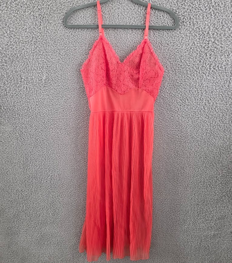 VTG Seamprufe 60’s Slip Dress Lingerie Average 32 Coral Lace Top Pleated Skirt