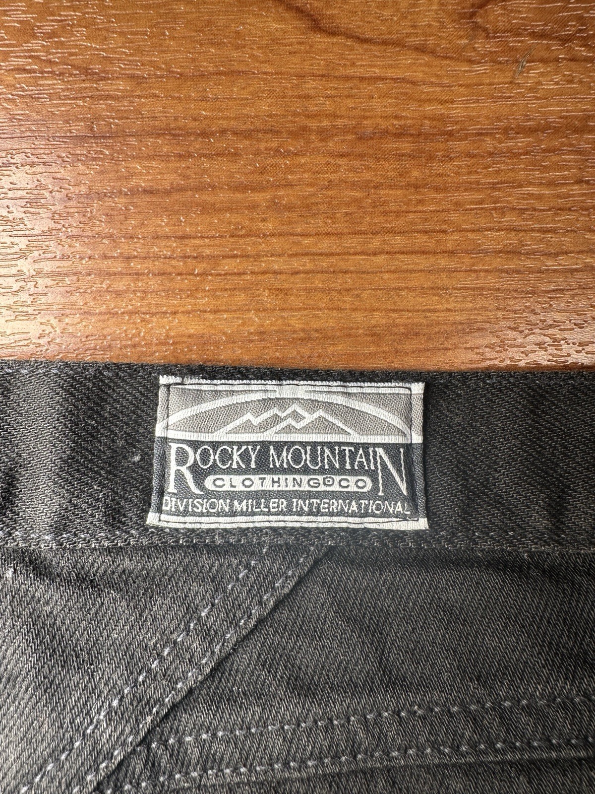 Vintage 80s Rockies Black Western Jeans Womens 15 33×36 USA Bareback 17