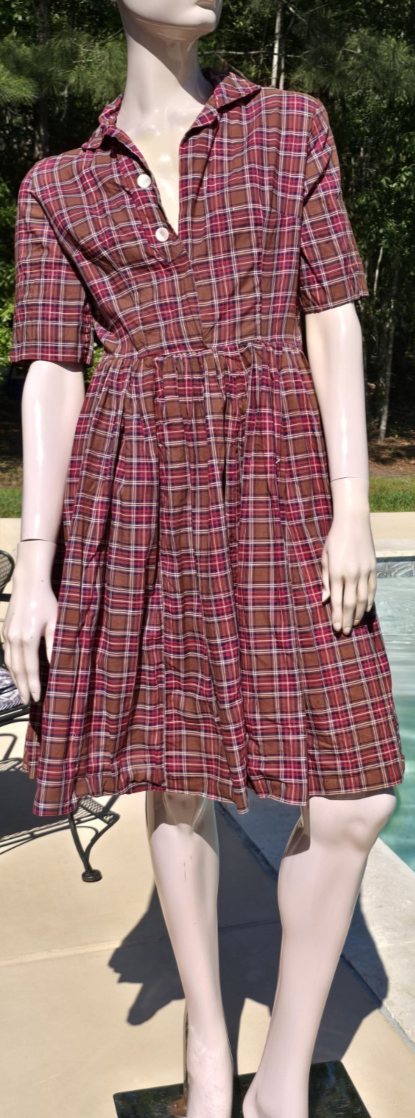 Vintage Women’s Cotton Plaid Shirtwaist Dress 1950s Sz S Red Brown Navy Blue