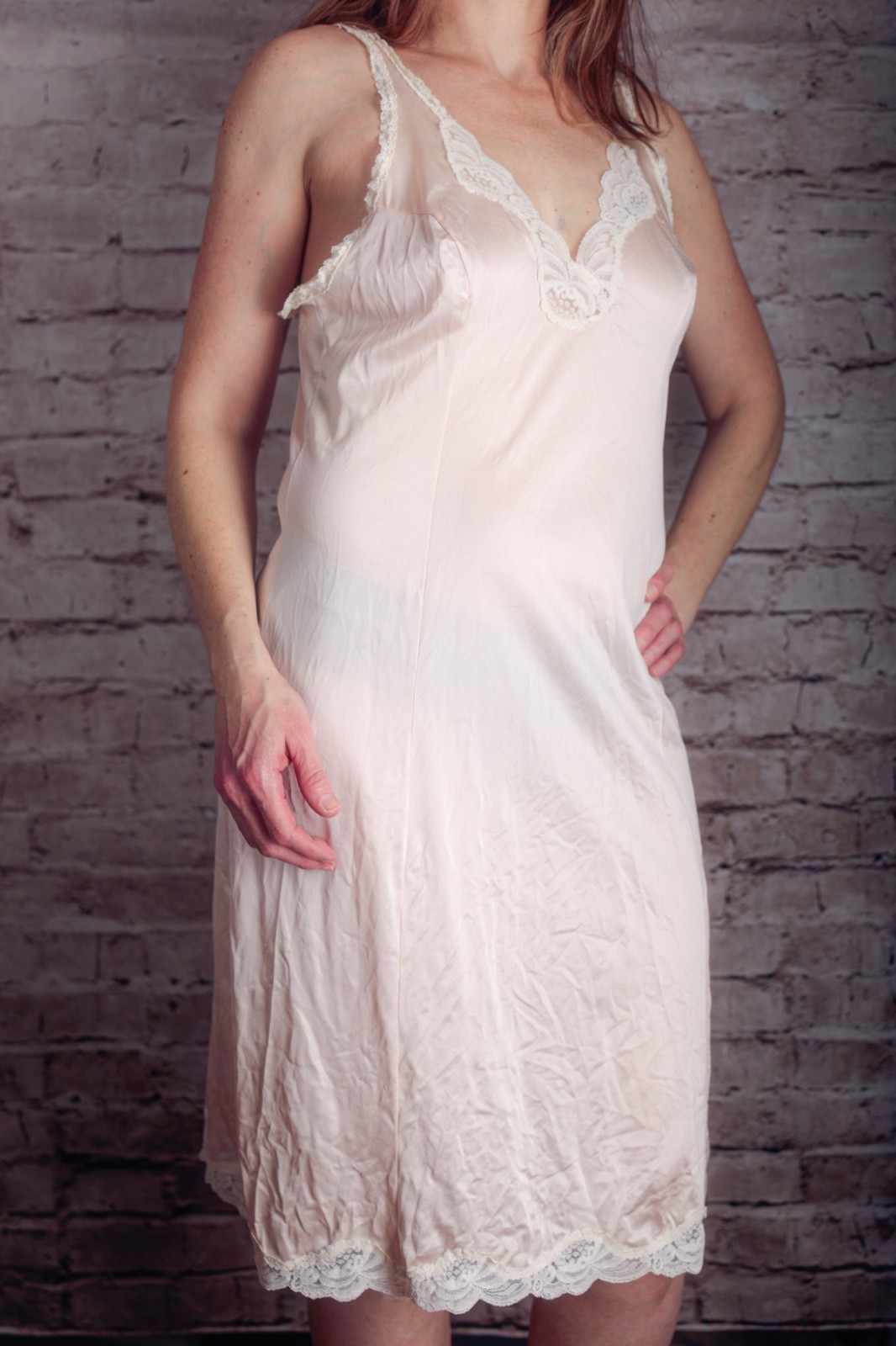 L’eggs Vintage 90s Retro Glam Pinup Satin Lace Full Slip Gown 34 Med Light Pink