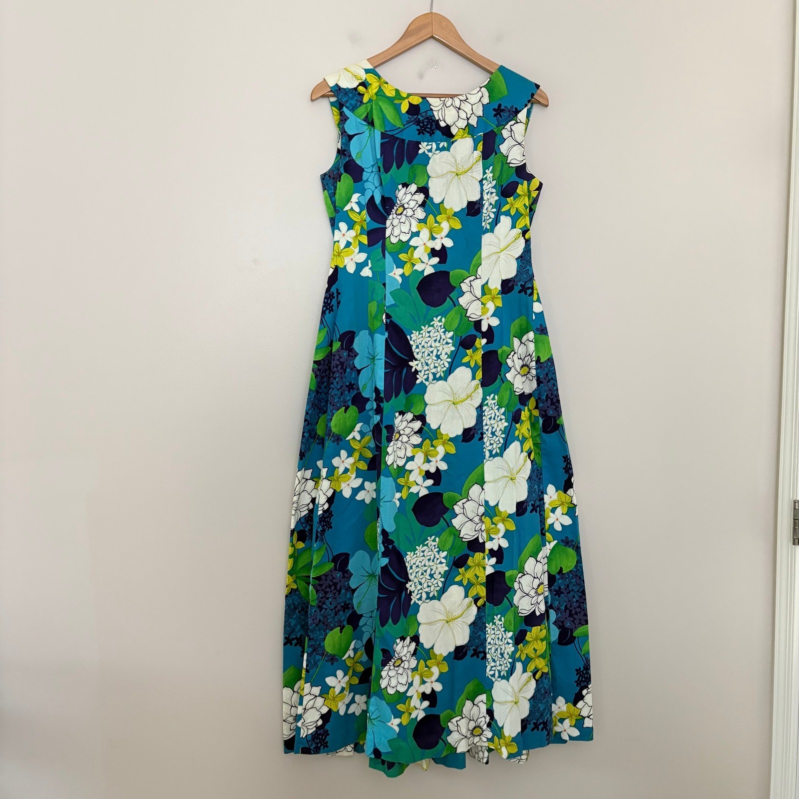 Hookano Maxi Dress Vintage Medium Blue Floral Tropical Hawaiian Muumuu Mod