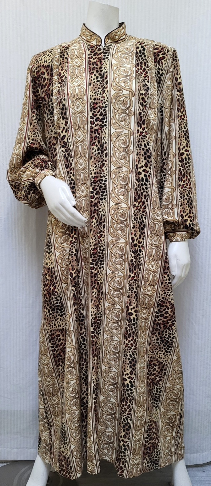 Vintage RUTH NORMAN New York Saks Fifth Ave Animal Print Caftan Lounge Dress