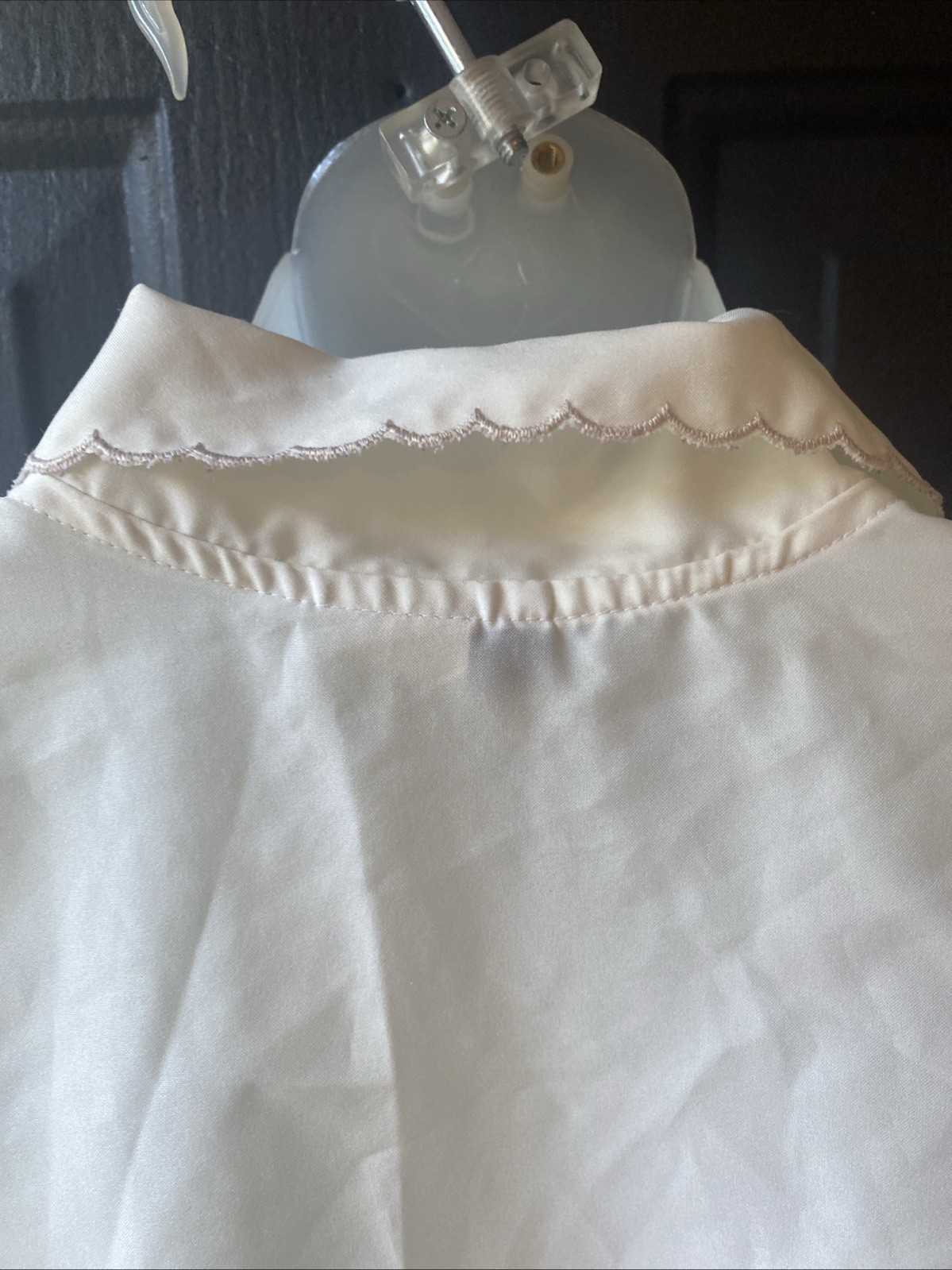 Vintage Inseparables Blouse Top Womens Sz 16 Embroidered Collar Ivory Flowy EUC