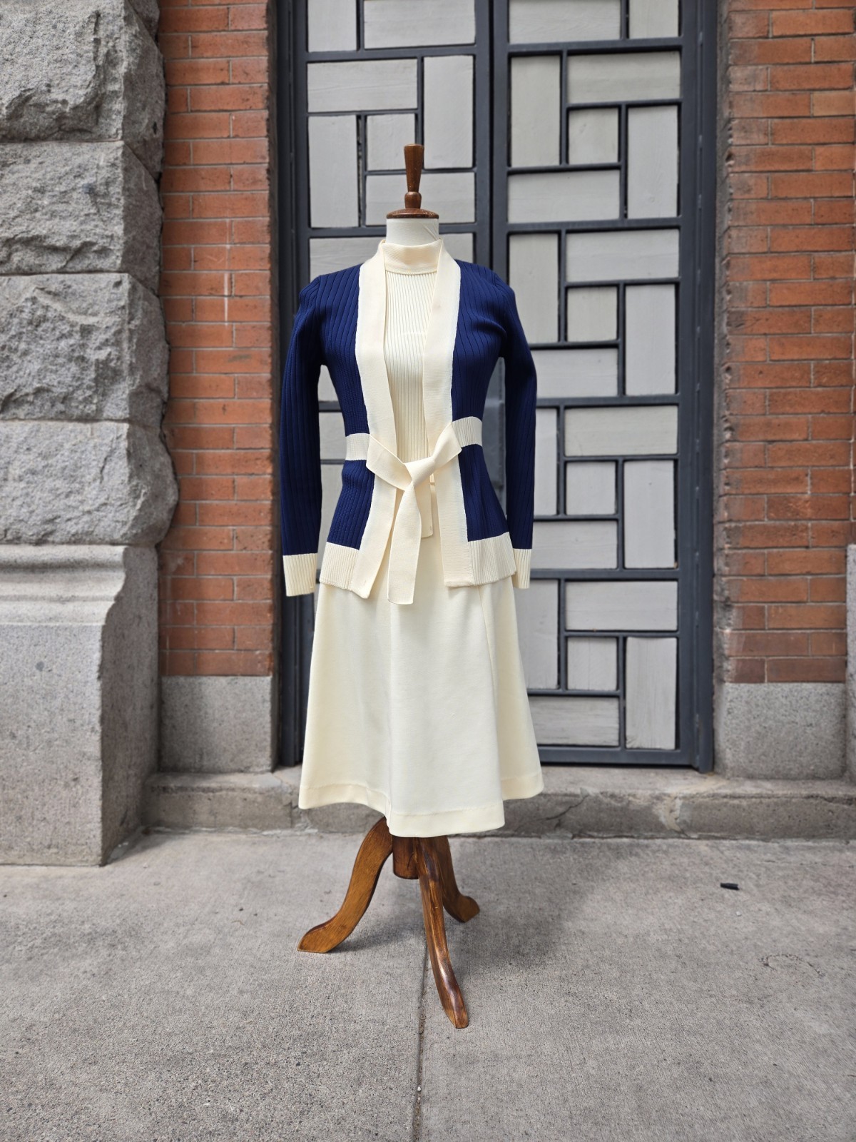 VTG 1970s Young East Preppy Tailored Sports Tennis Summer Dress Blue Cream Knit