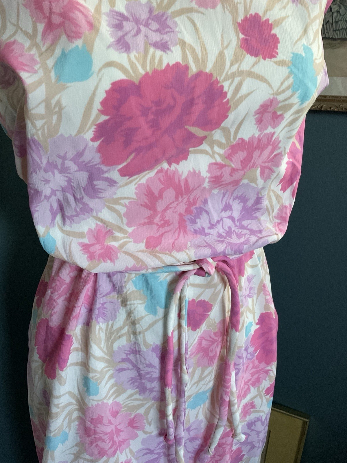 Vintage 60s Floral Wiggle Dress Mod Retro Summer Party Belted Pink Blue 8
