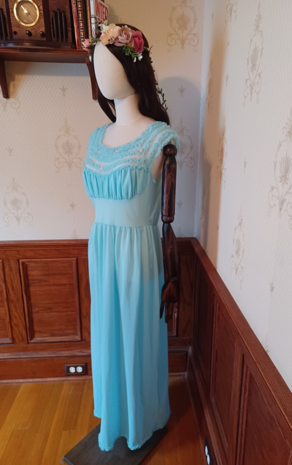 Vintage 1960s/1970s Blue Boho/Fairycore/Festival Slip Dress with Floral Bodice