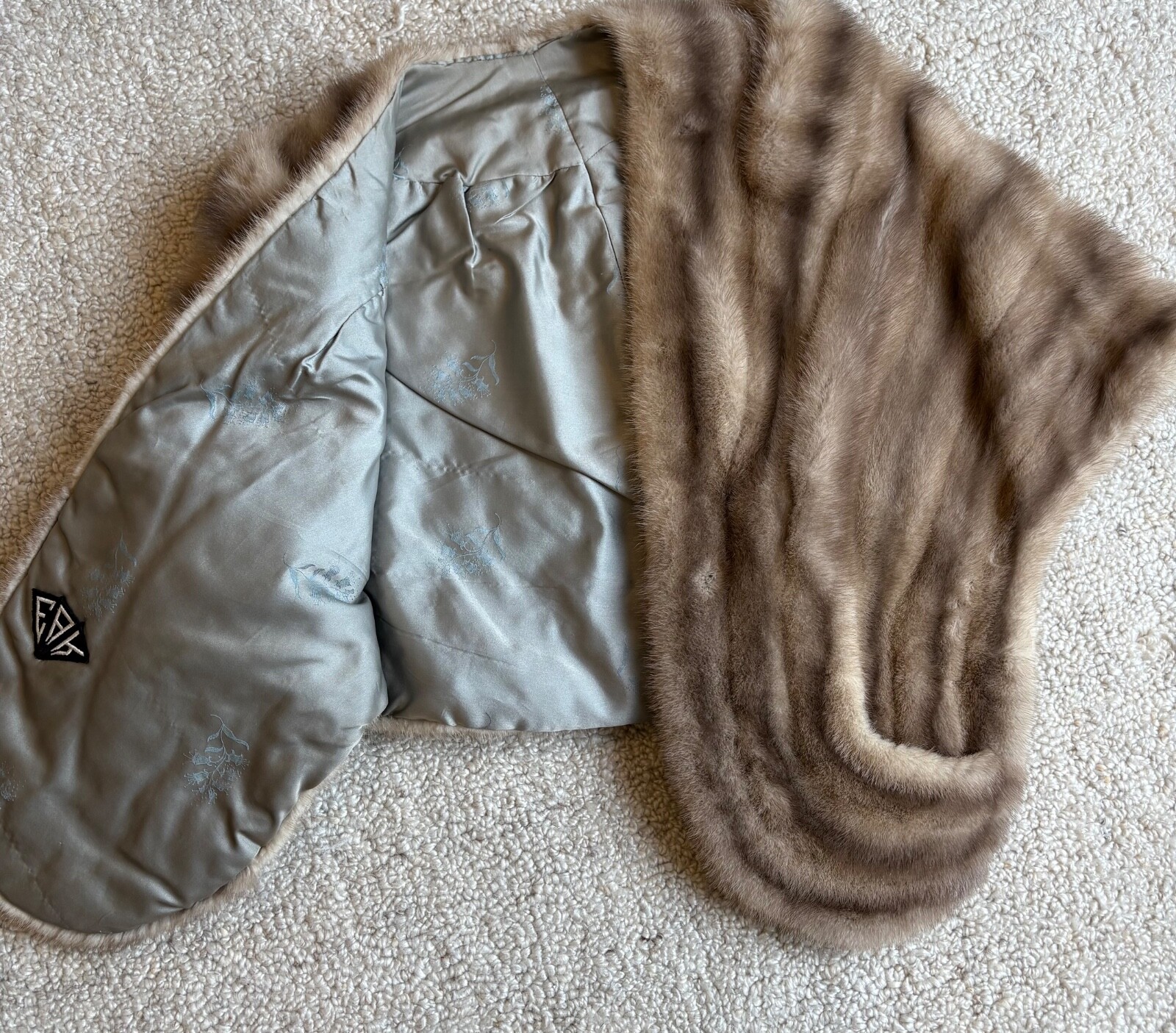 Vintage Mink Fur Stole Old Hollywood Glamorous Style Excellent Condition