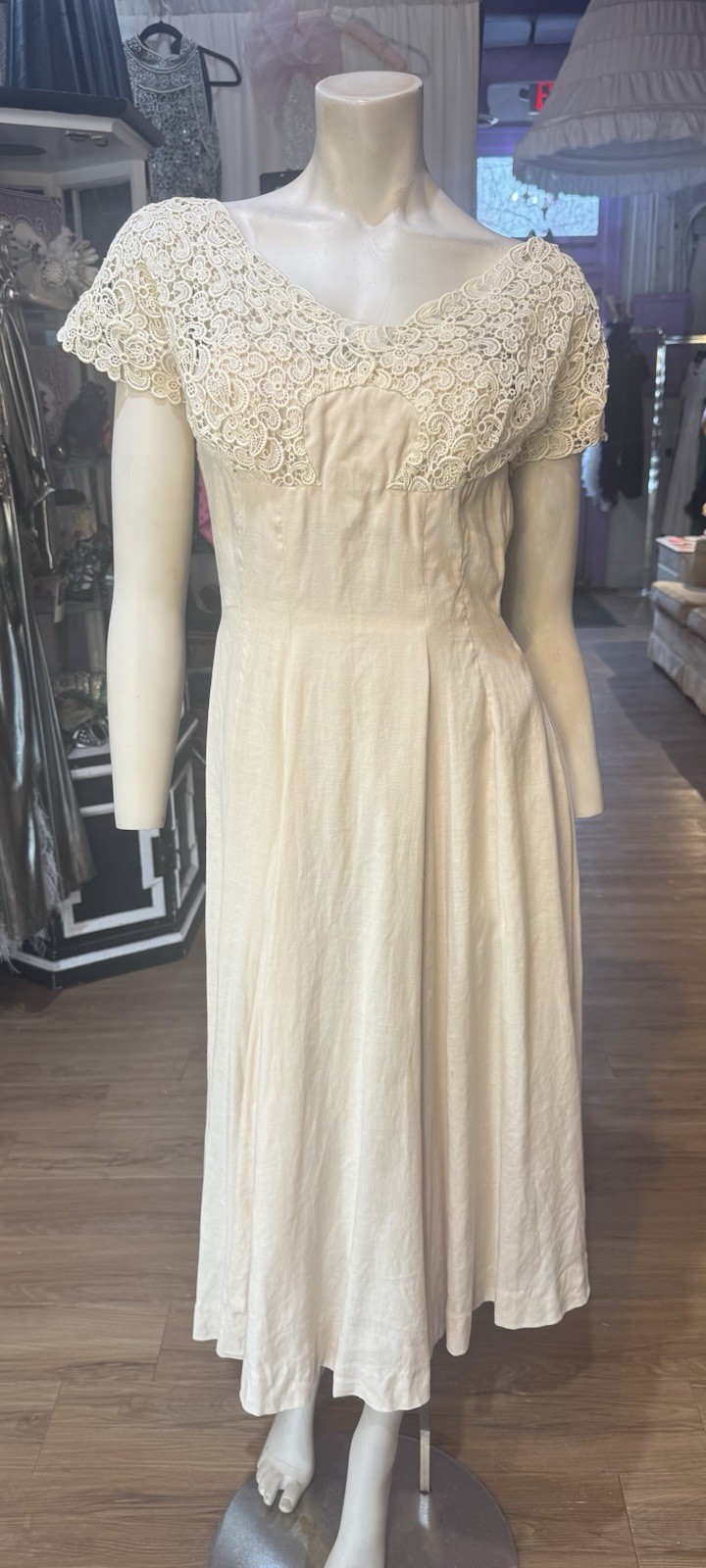 Vintage Rare 1950s Oleg Cassini from Saks Cotton Linen and Lace Dress