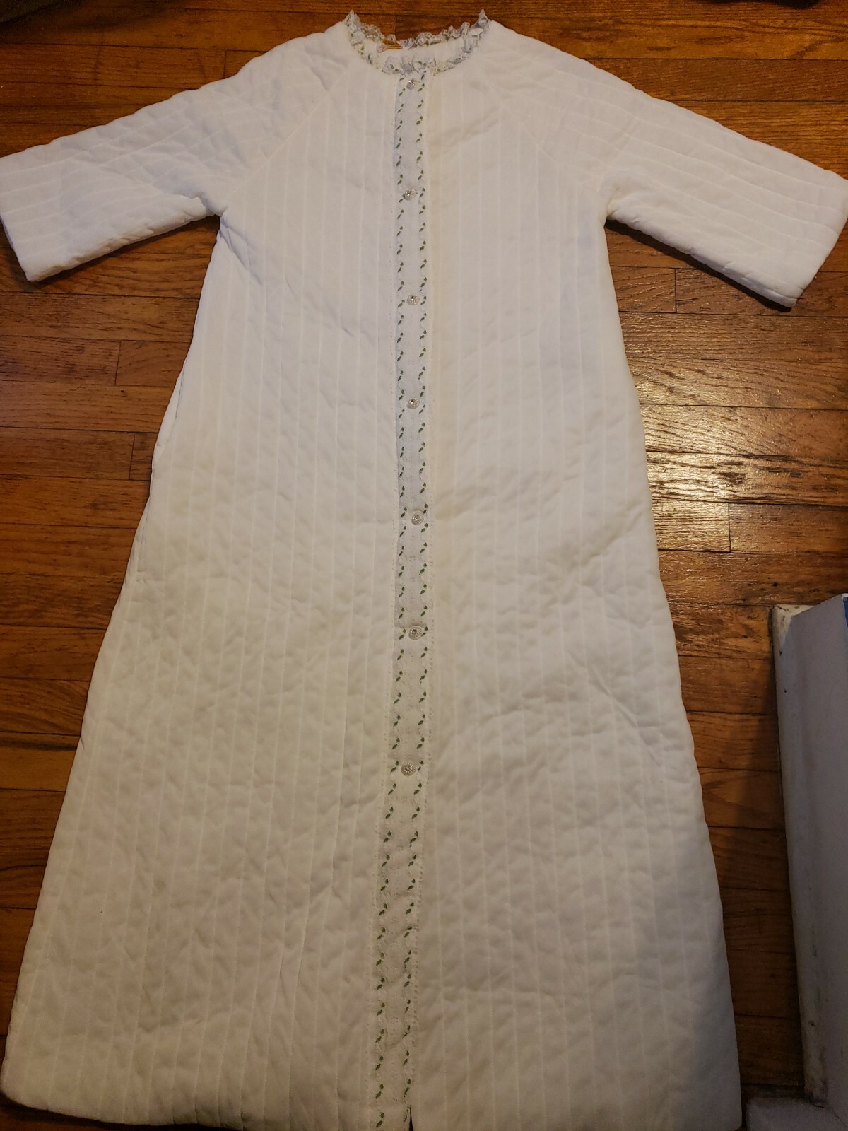 VTG 1960s Leisuremodeb Robe quilted snow white soft pockets Maxi small
