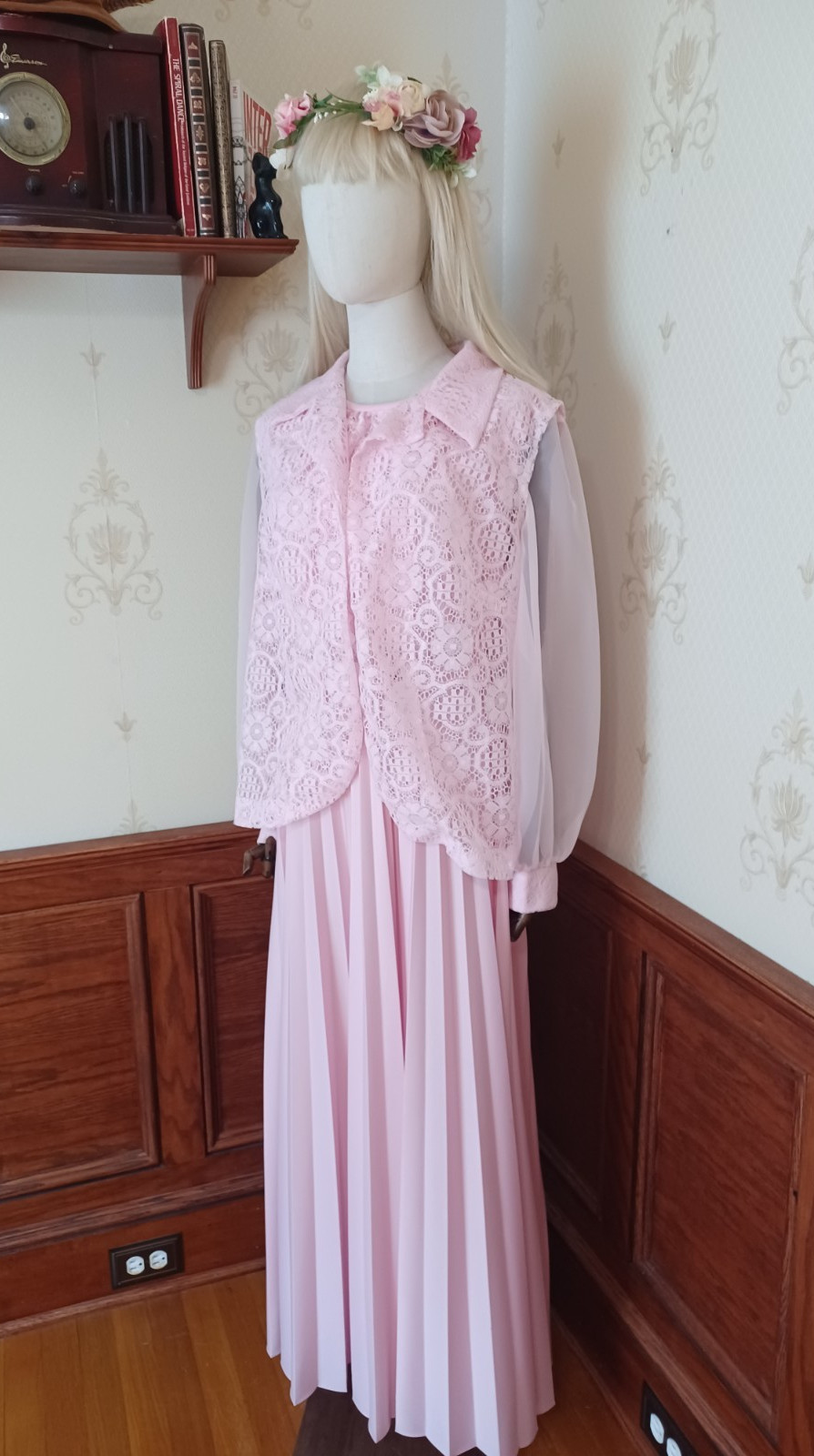 Vintage 1970s 3 Piece Pink Romantic Prairie Accordion Pleat Maxi-Dress, Sz 22.5