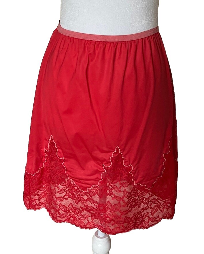 Vtg Half Slip Skirt Pin Up One Of A Kind 60’s Flame Shaped Lace Red S M So HOT!