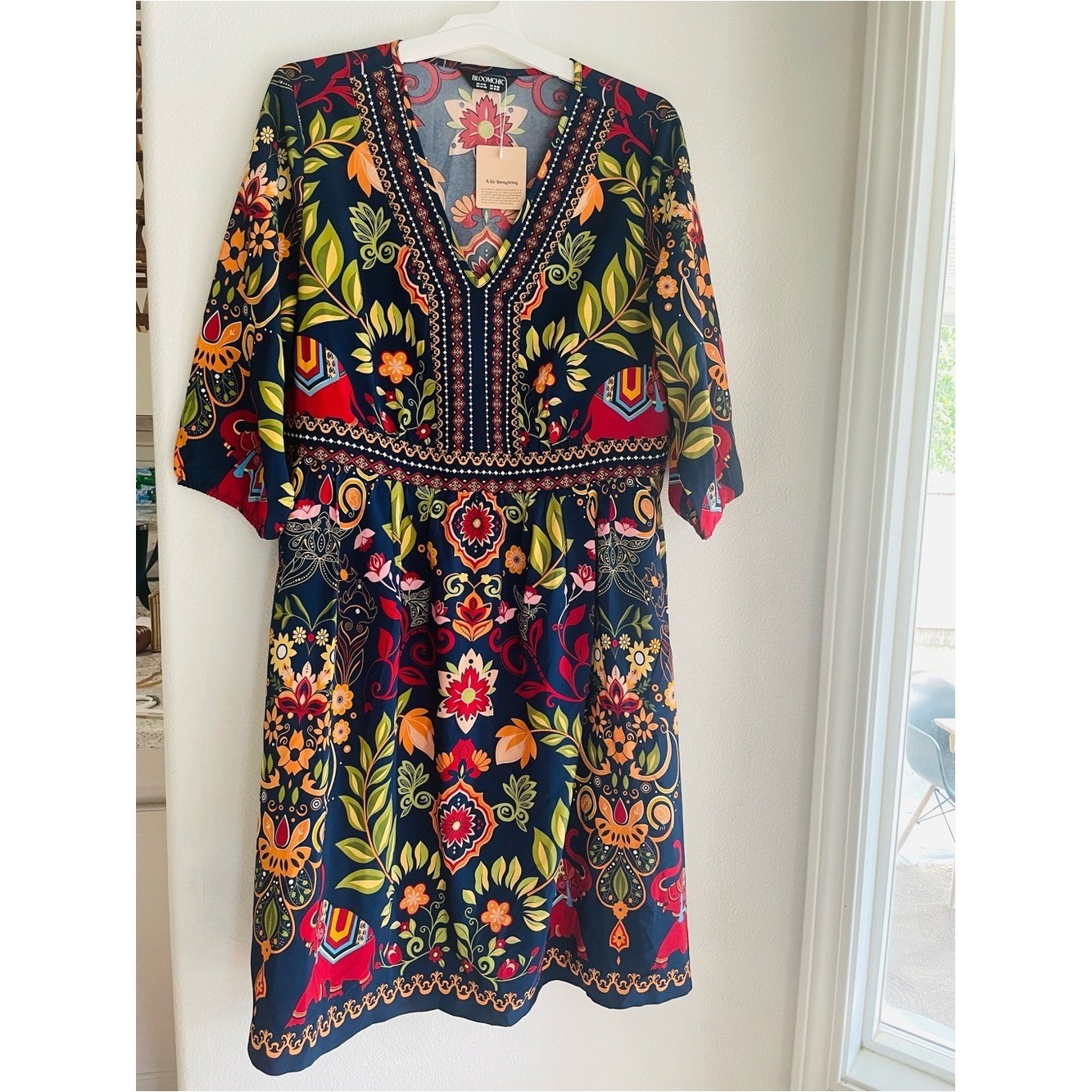 Bloomchic Boho Floral Print V-Neck Dress Size 14/16