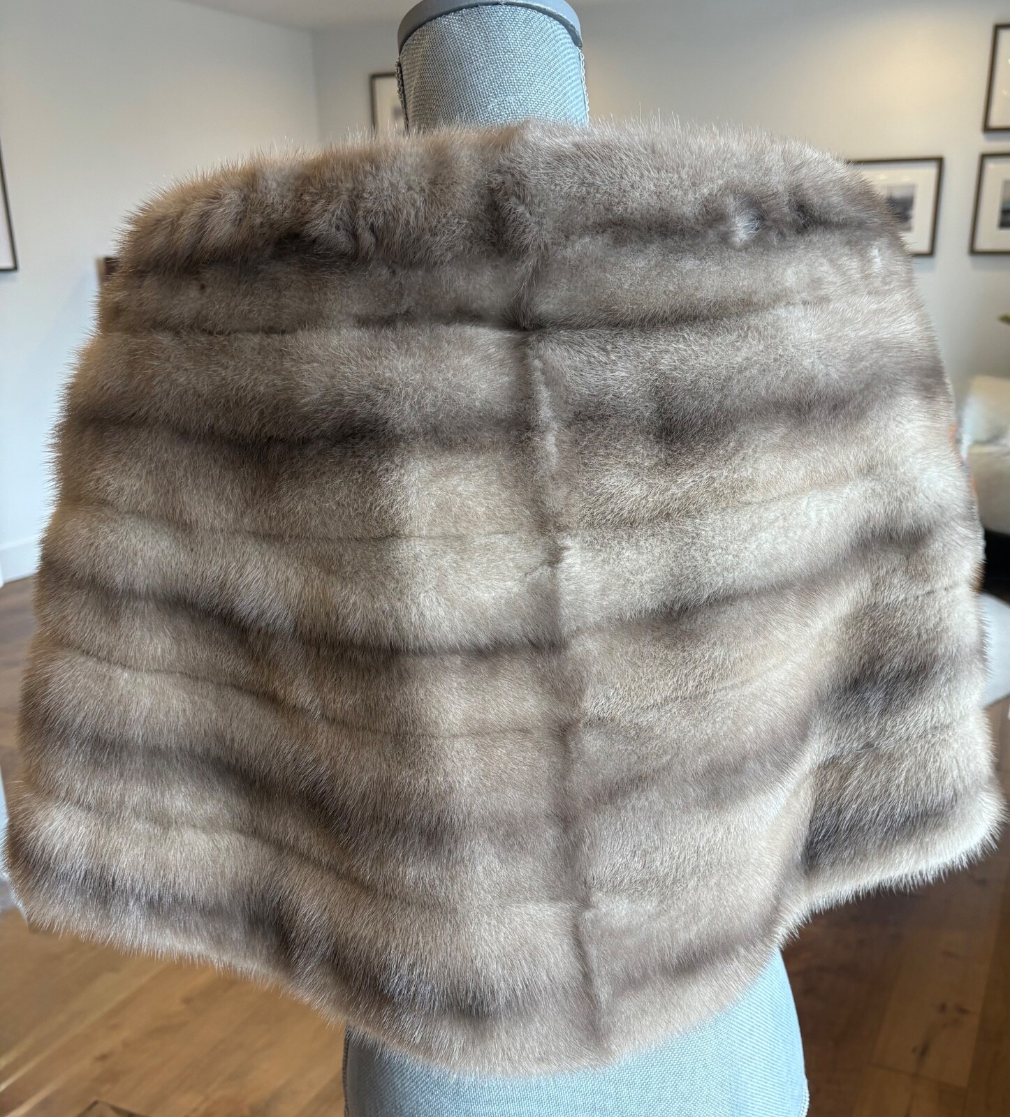 Vintage Mink Fur Stole Old Hollywood Glamorous Style Excellent Condition