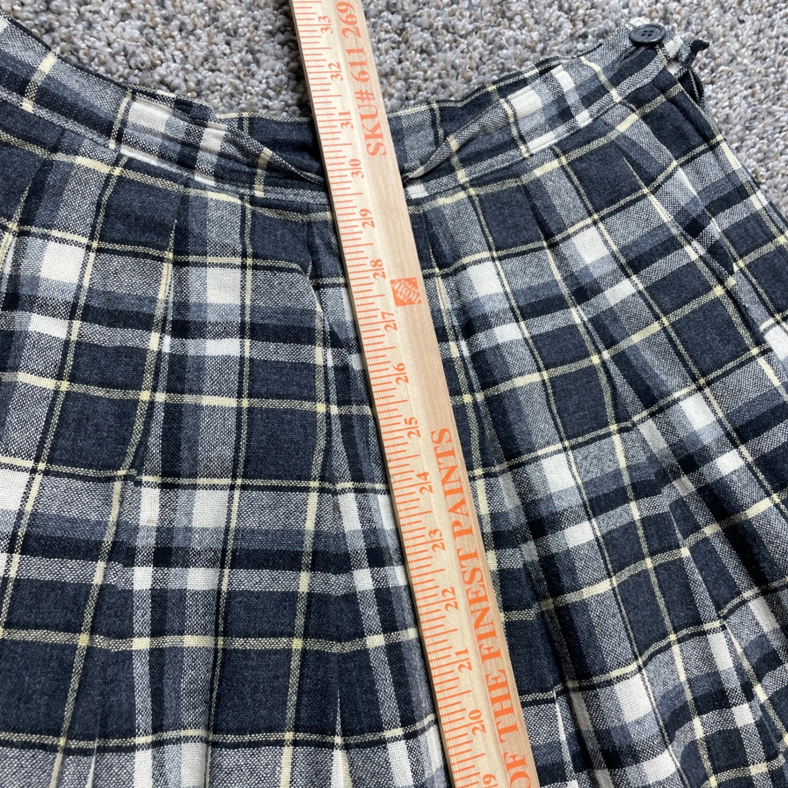 Miss Pendleton Women’s 14 Wool Plaid Pleated Midi Skirt Vintage Grey Black